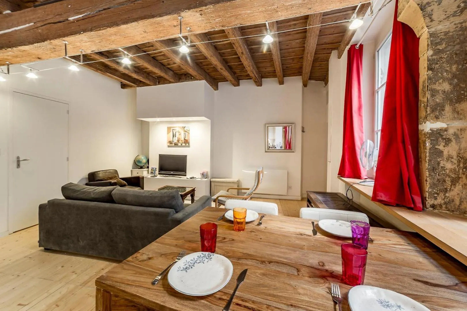 Old Lyon, Historic District Calm And Spacious Ail France
